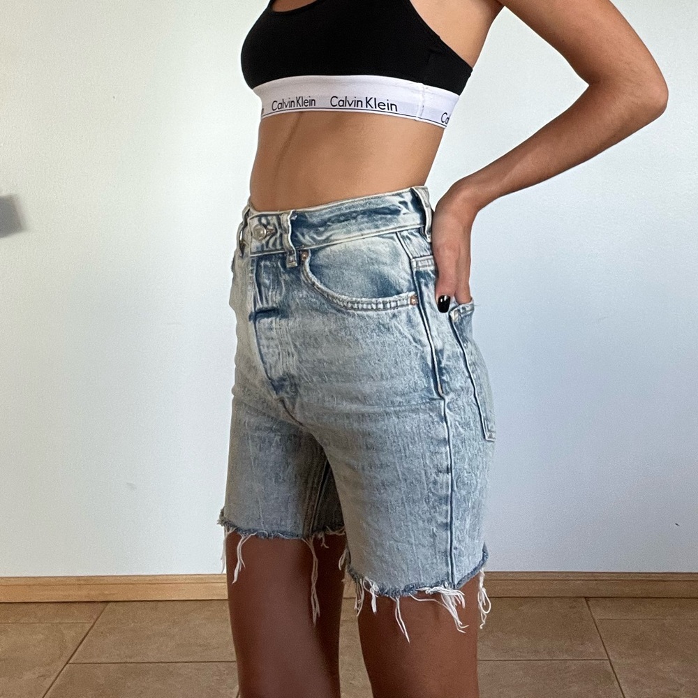 We The Free Jean Shorts 24 - Picture 10 of 11